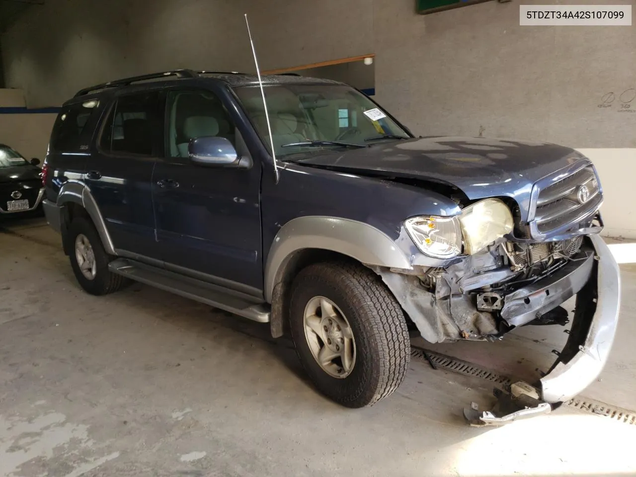 2002 Toyota Sequoia Sr5 VIN: 5TDZT34A42S107099 Lot: 78778354