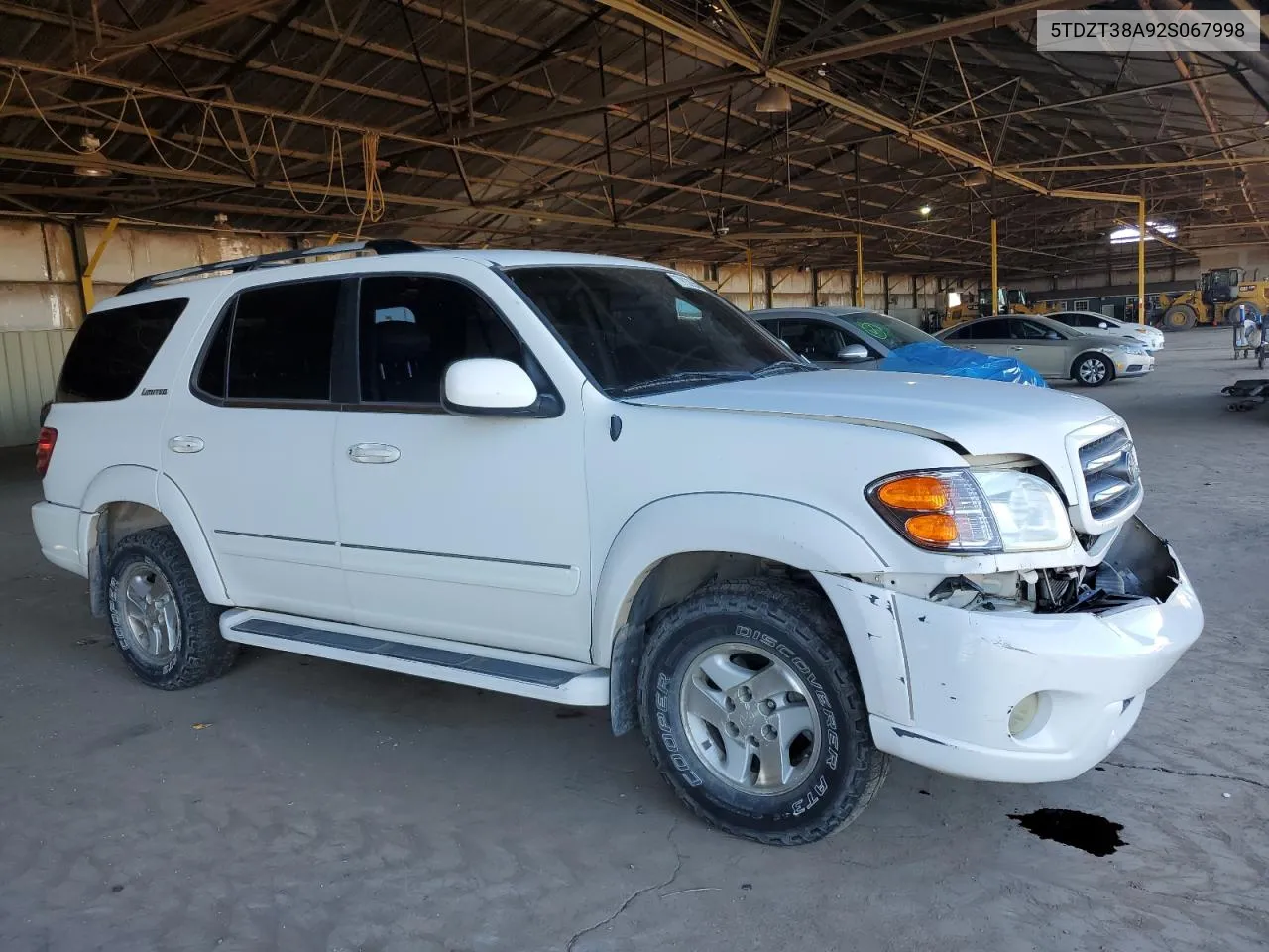 2002 Toyota Sequoia Limited VIN: 5TDZT38A92S067998 Lot: 79133554