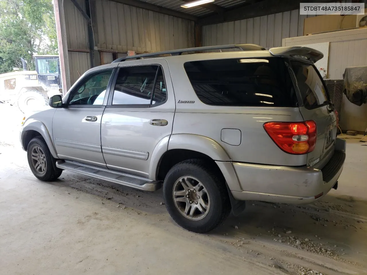 2003 Toyota Sequoia Li VIN: 5TDBT48A735185847 Lot: 64179534