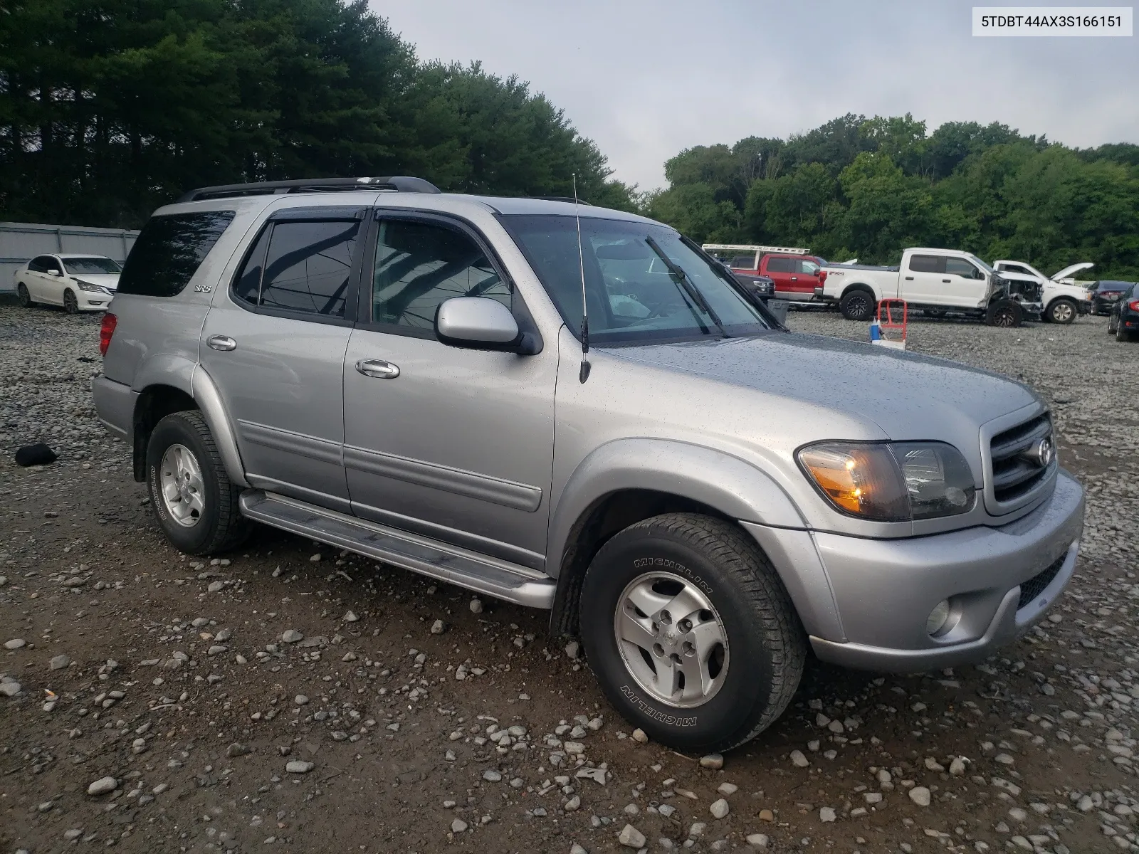 2003 Toyota Sequoia Sr5 VIN: 5TDBT44AX3S166151 Lot: 64373174