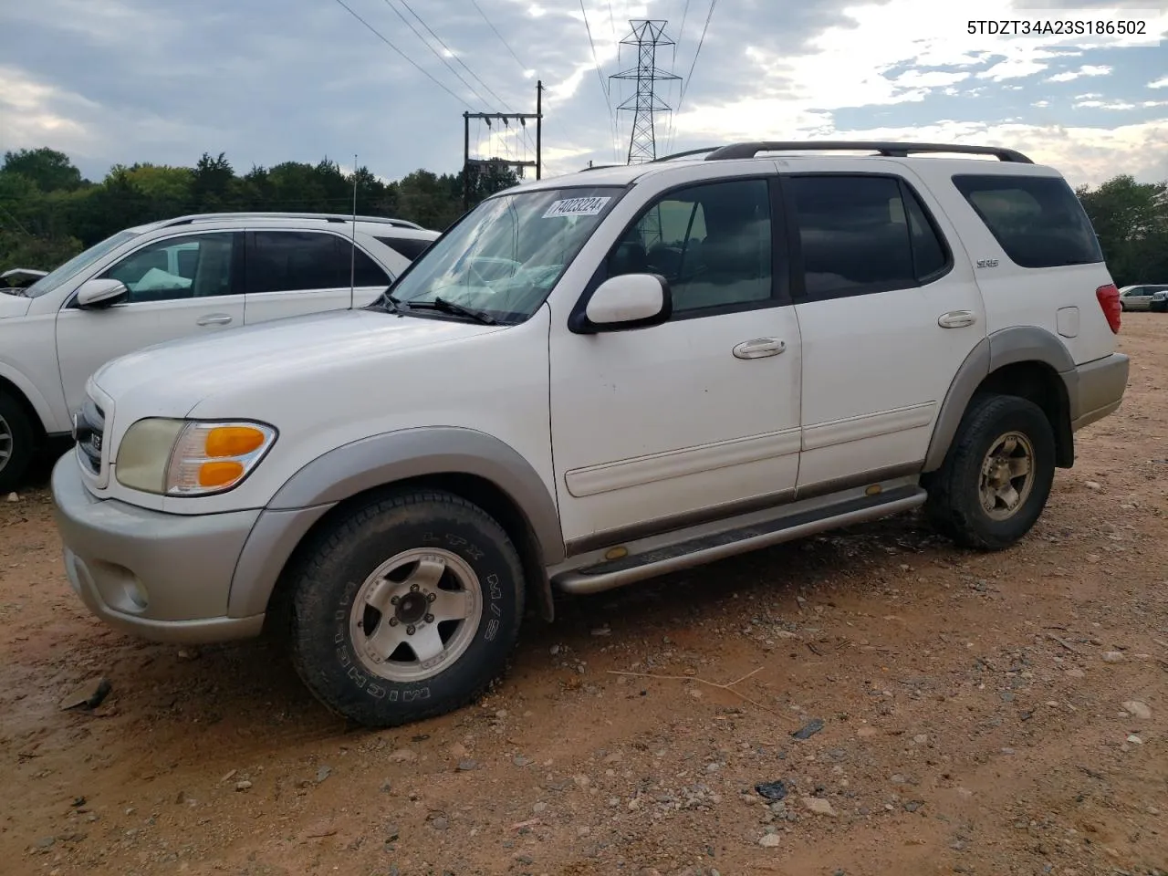 2003 Toyota Sequoia Sr5 VIN: 5TDZT34A23S186502 Lot: 74023224