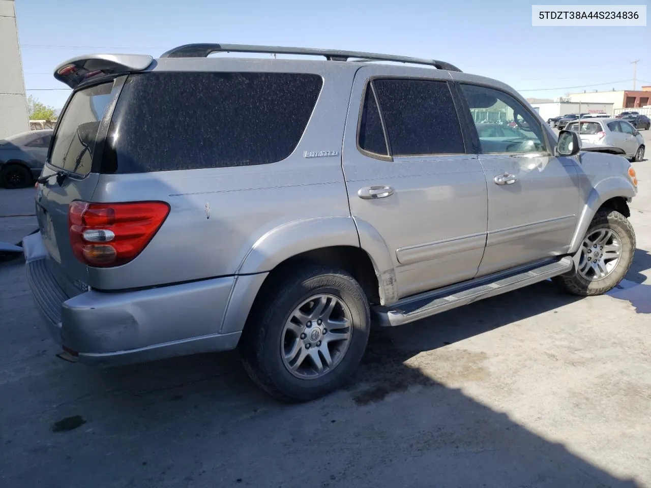 2004 Toyota Sequoia Limited VIN: 5TDZT38A44S234836 Lot: 52240744