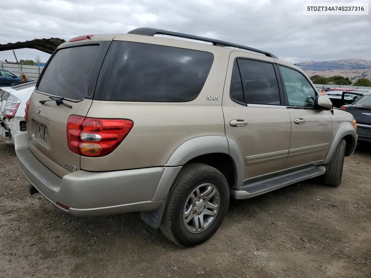 5TDZT34A74S237316 2004 Toyota Sequoia Sr5