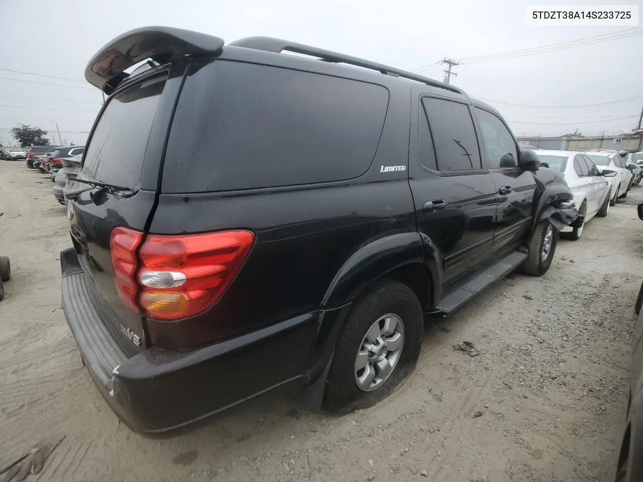 2004 Toyota Sequoia Limited VIN: 5TDZT38A14S233725 Lot: 69529564