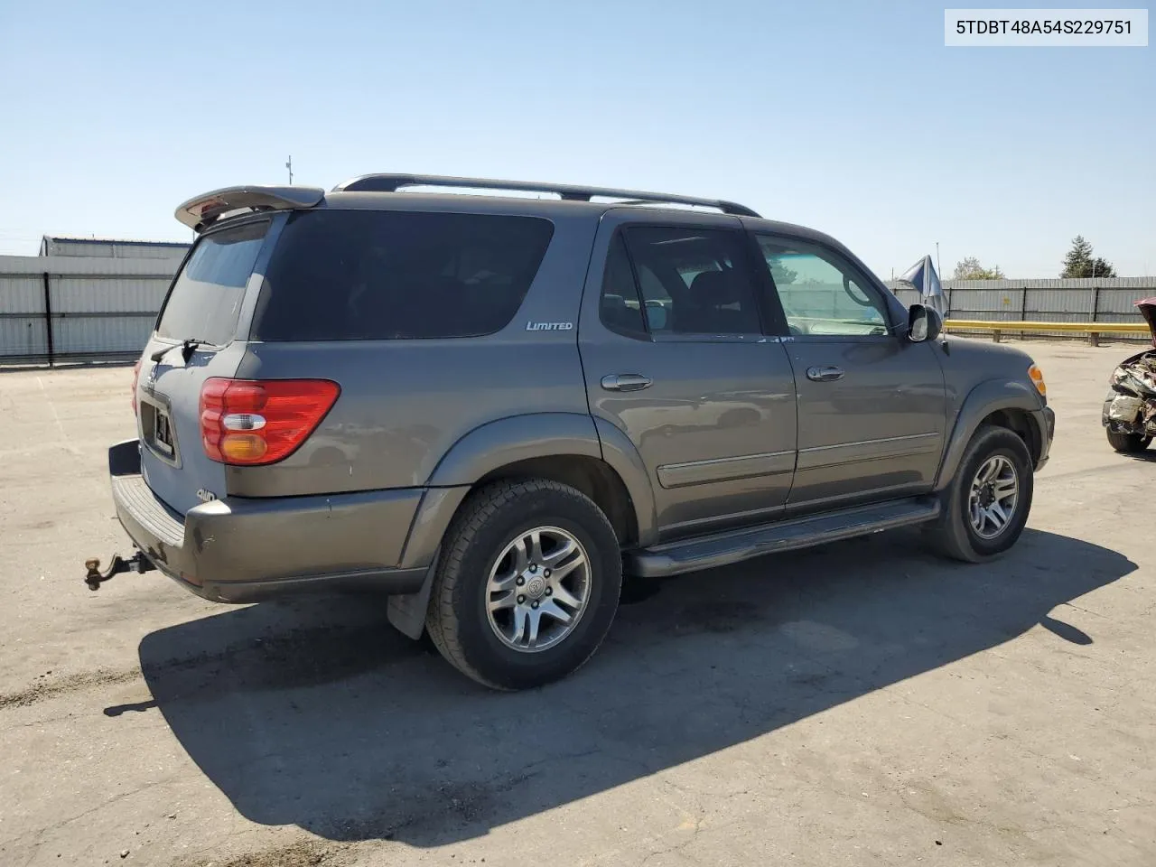 2004 Toyota Sequoia Limited VIN: 5TDBT48A54S229751 Lot: 70350344