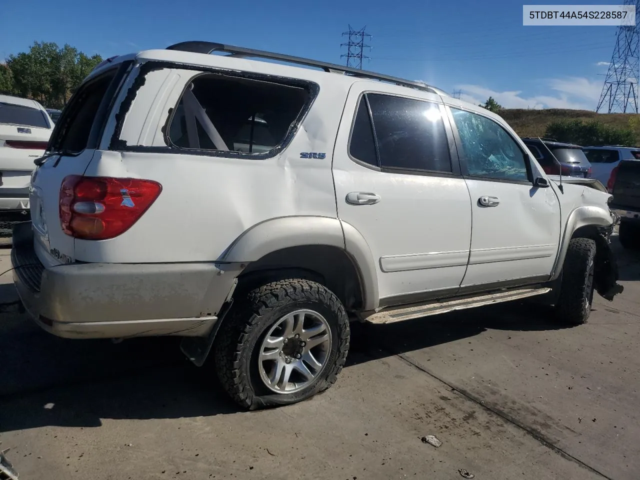 2004 Toyota Sequoia Sr5 VIN: 5TDBT44A54S228587 Lot: 72098384