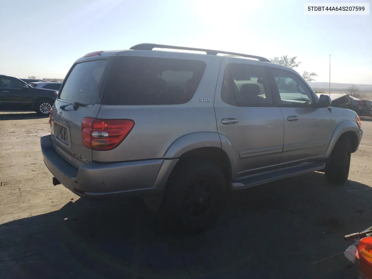 2004 Toyota Sequoia Sr5 VIN: 5TDBT44A64S207599 Lot: 75812024