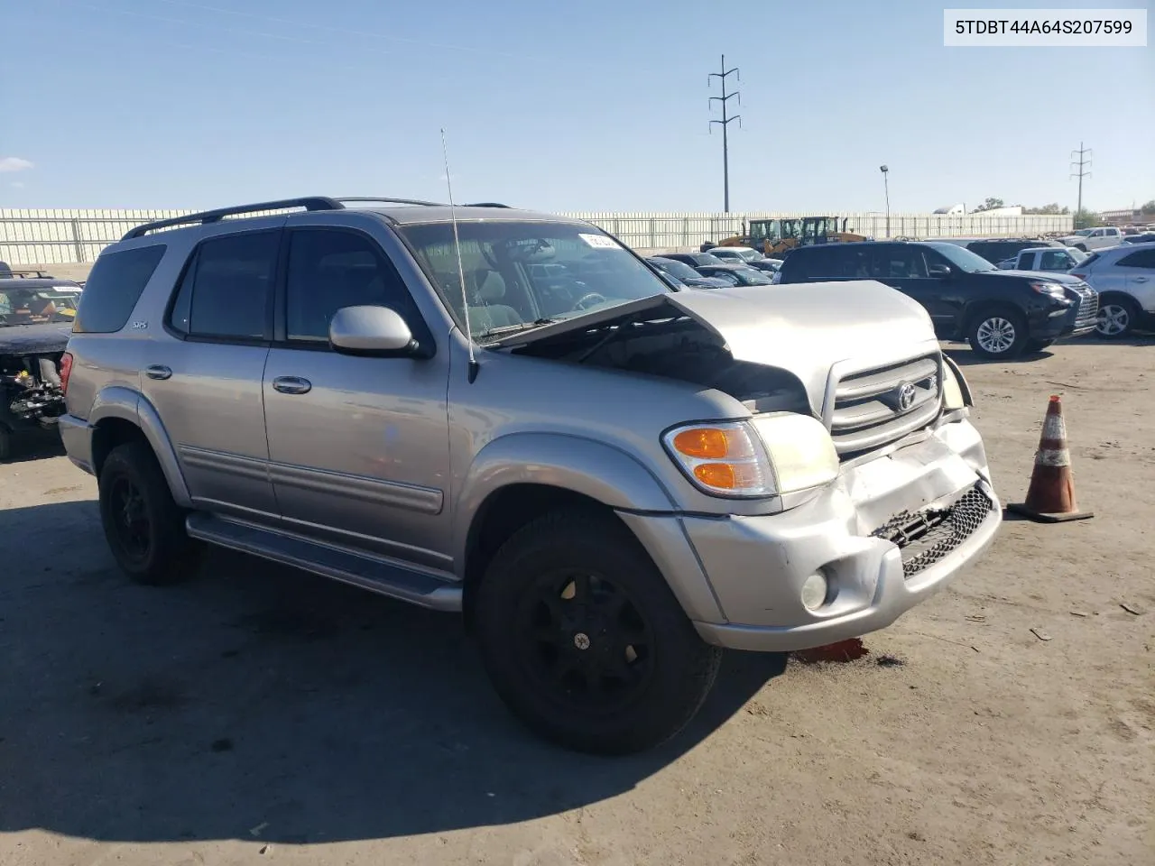 2004 Toyota Sequoia Sr5 VIN: 5TDBT44A64S207599 Lot: 75812024