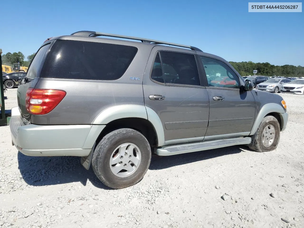 2004 Toyota Sequoia Sr5 VIN: 5TDBT44A44S206287 Lot: 75935624