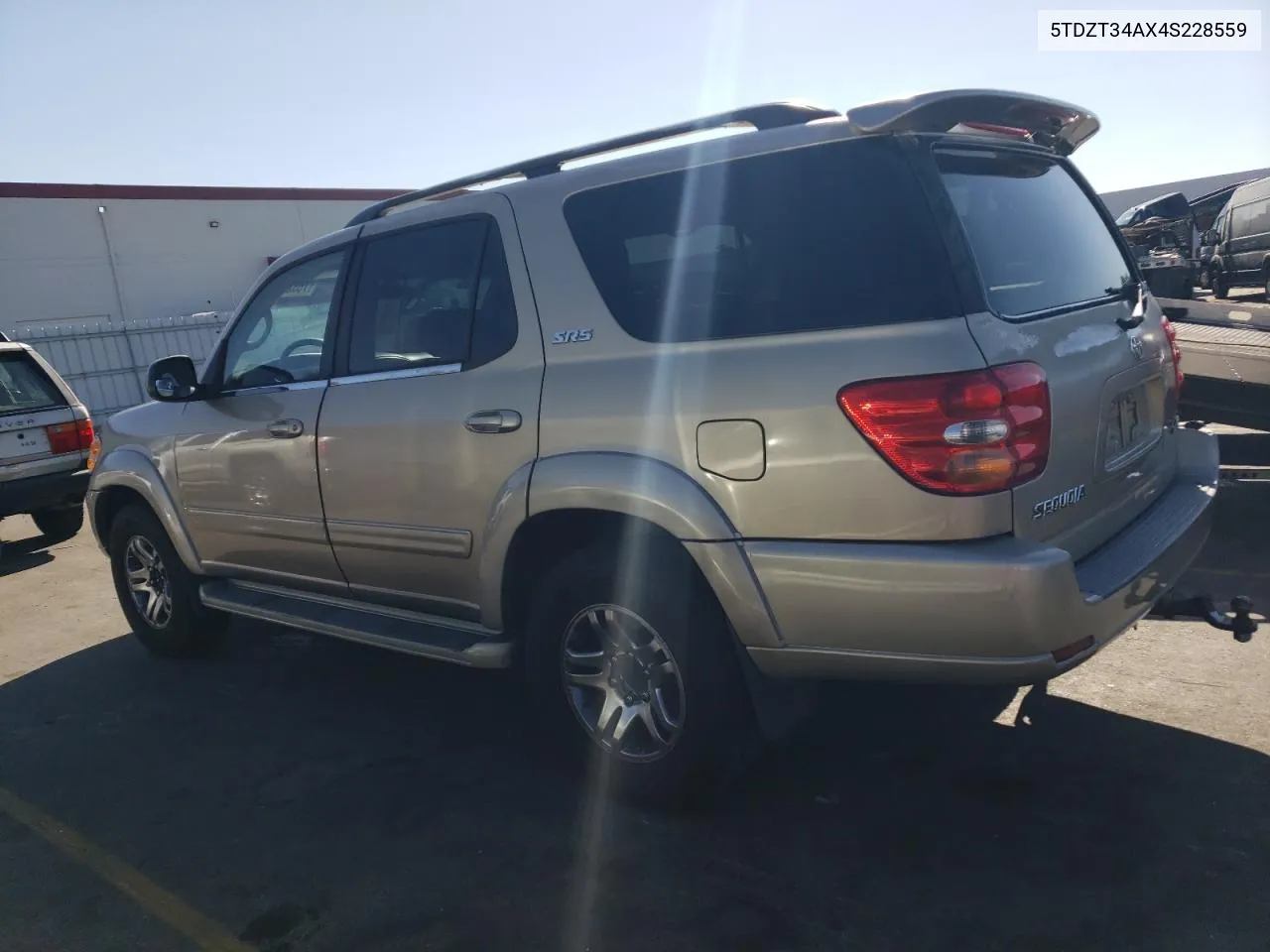 2004 Toyota Sequoia Sr5 VIN: 5TDZT34AX4S228559 Lot: 76327514