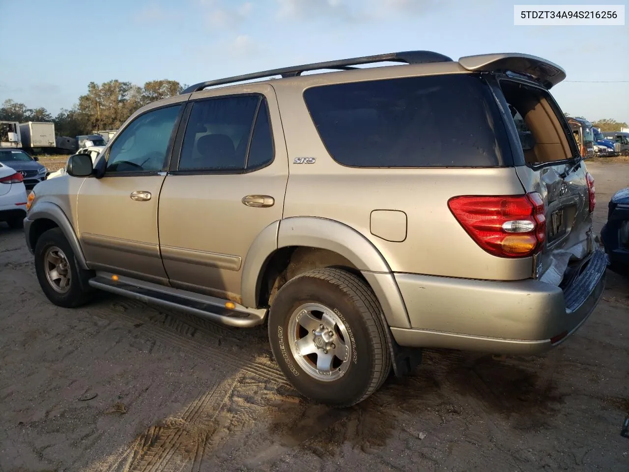 2004 Toyota Sequoia Sr5 VIN: 5TDZT34A94S216256 Lot: 76634634