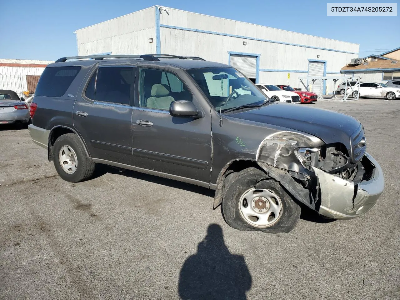 2004 Toyota Sequoia Sr5 VIN: 5TDZT34A74S205272 Lot: 77485224