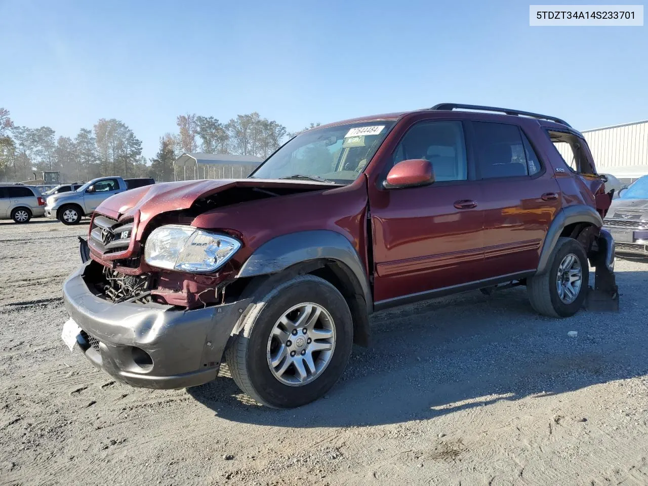 2004 Toyota Sequoia Sr5 VIN: 5TDZT34A14S233701 Lot: 77644484