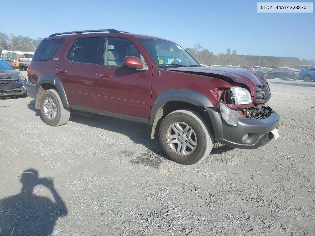 2004 Toyota Sequoia Sr5 VIN: 5TDZT34A14S233701 Lot: 77644484