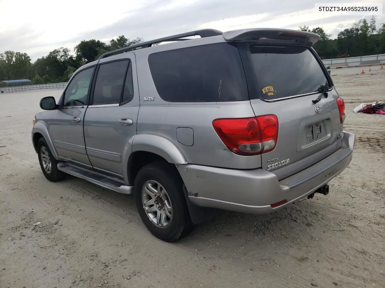 2005 Toyota Sequoia Sr5 VIN: 5TDZT34A95S253695 Lot: 66387764