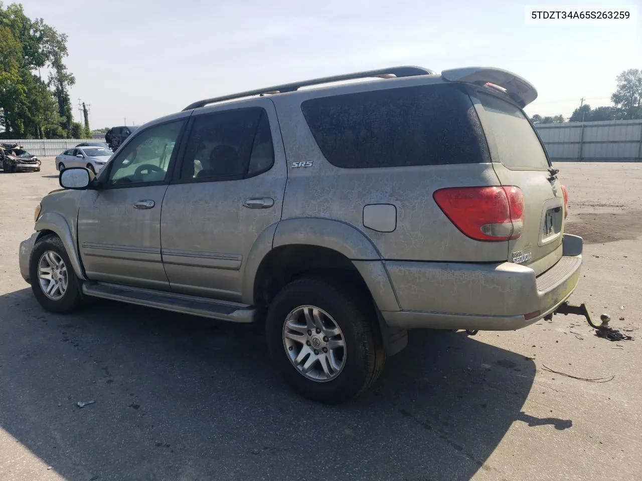 5TDZT34A65S263259 2005 Toyota Sequoia Sr5