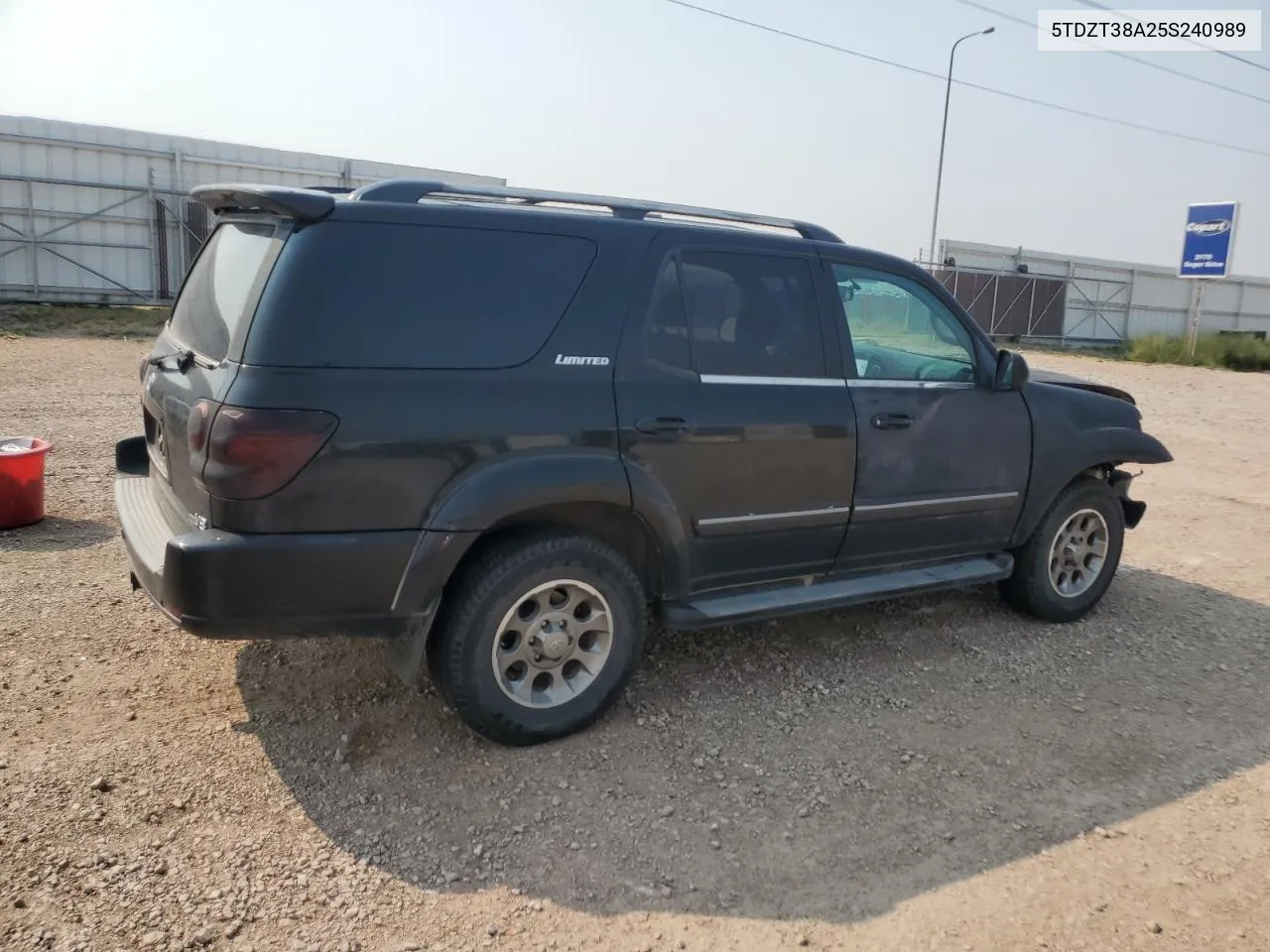 2005 Toyota Sequoia Limited VIN: 5TDZT38A25S240989 Lot: 70591584