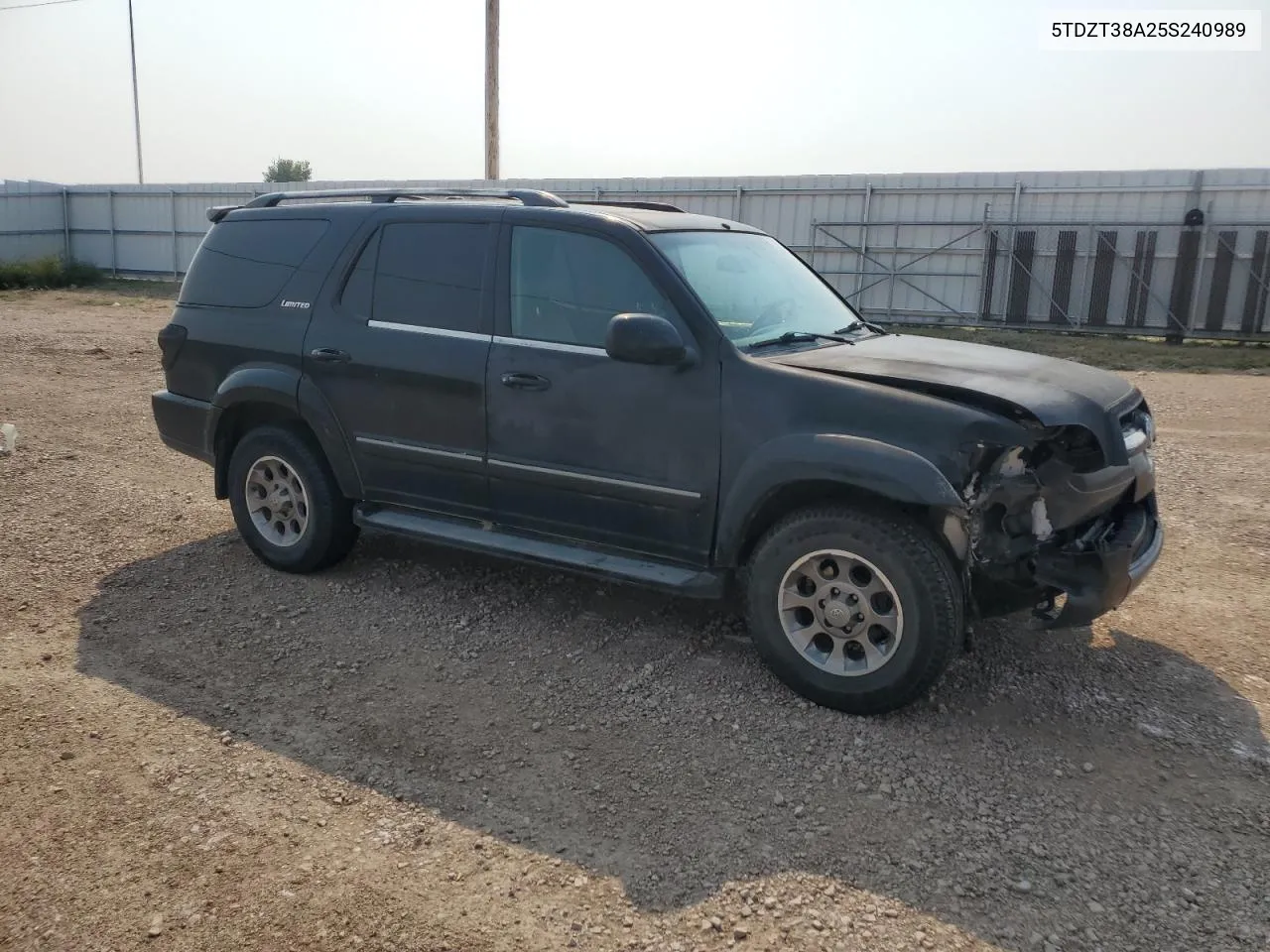 2005 Toyota Sequoia Limited VIN: 5TDZT38A25S240989 Lot: 70591584