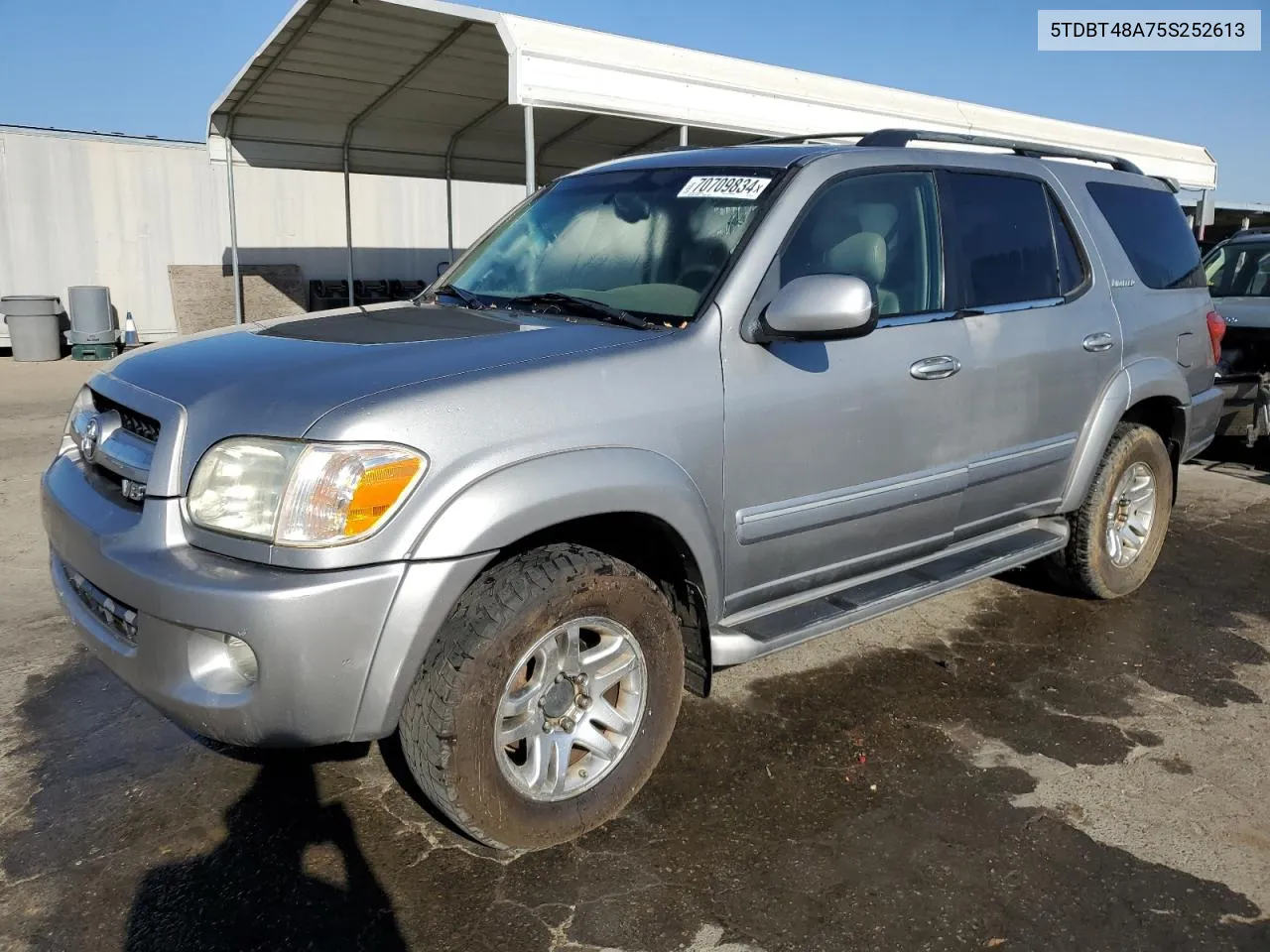 2005 Toyota Sequoia Limited VIN: 5TDBT48A75S252613 Lot: 70709834