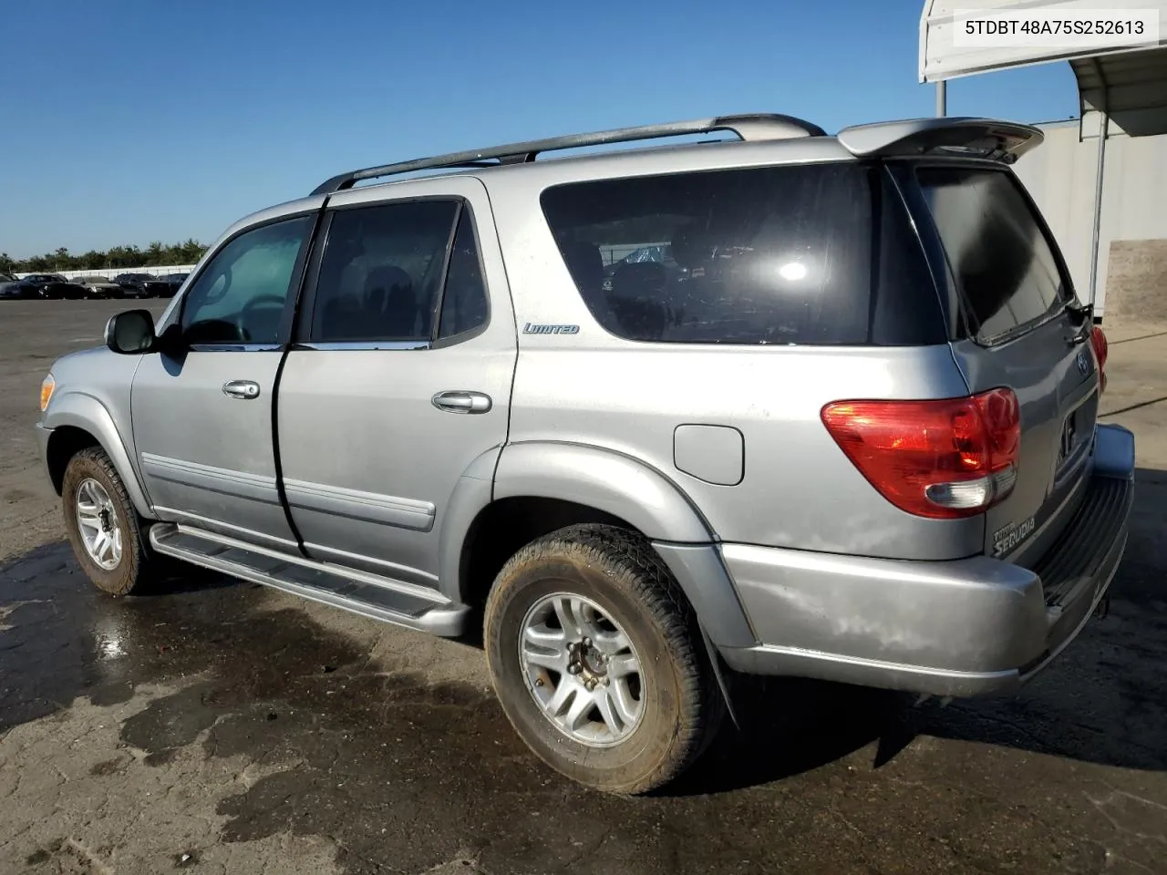 5TDBT48A75S252613 2005 Toyota Sequoia Limited