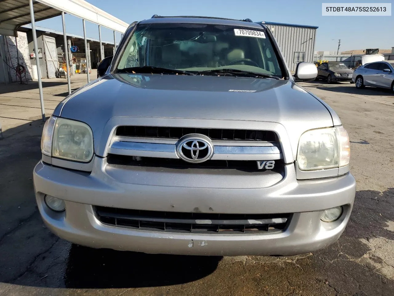 2005 Toyota Sequoia Limited VIN: 5TDBT48A75S252613 Lot: 70709834