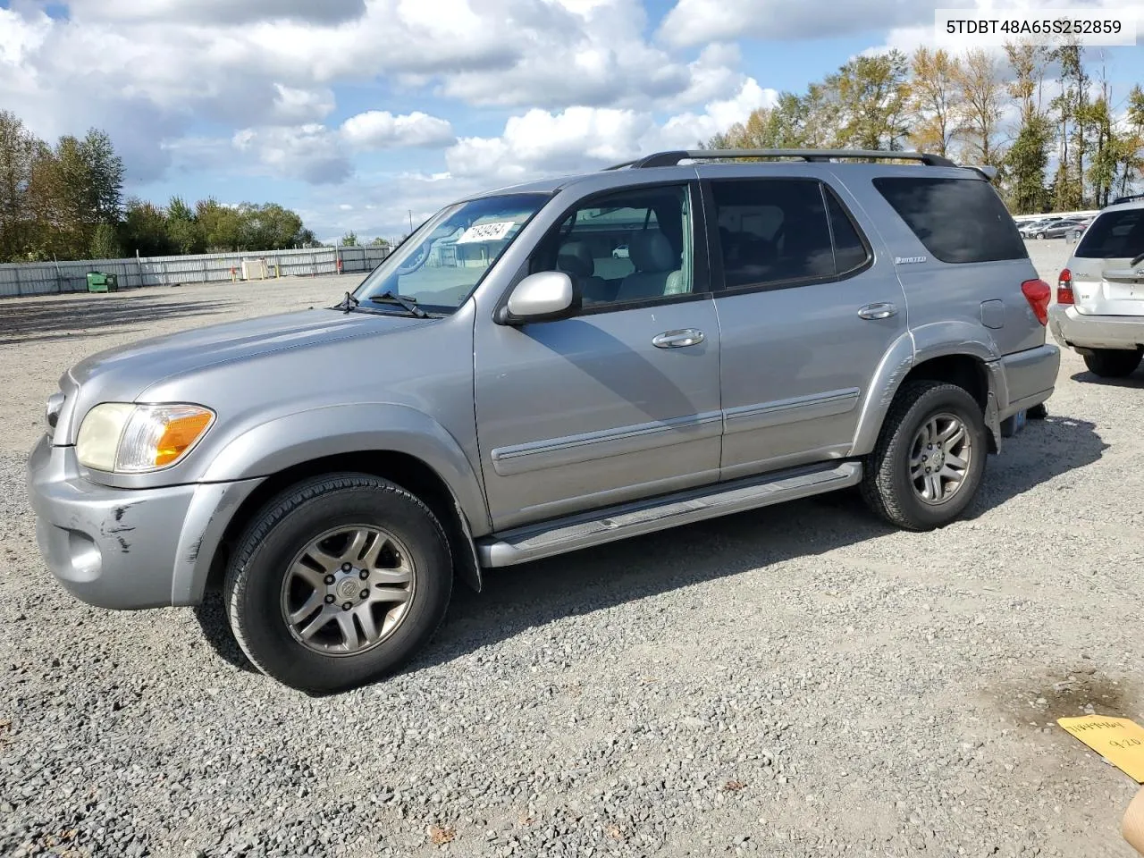 2005 Toyota Sequoia Limited VIN: 5TDBT48A65S252859 Lot: 71849464