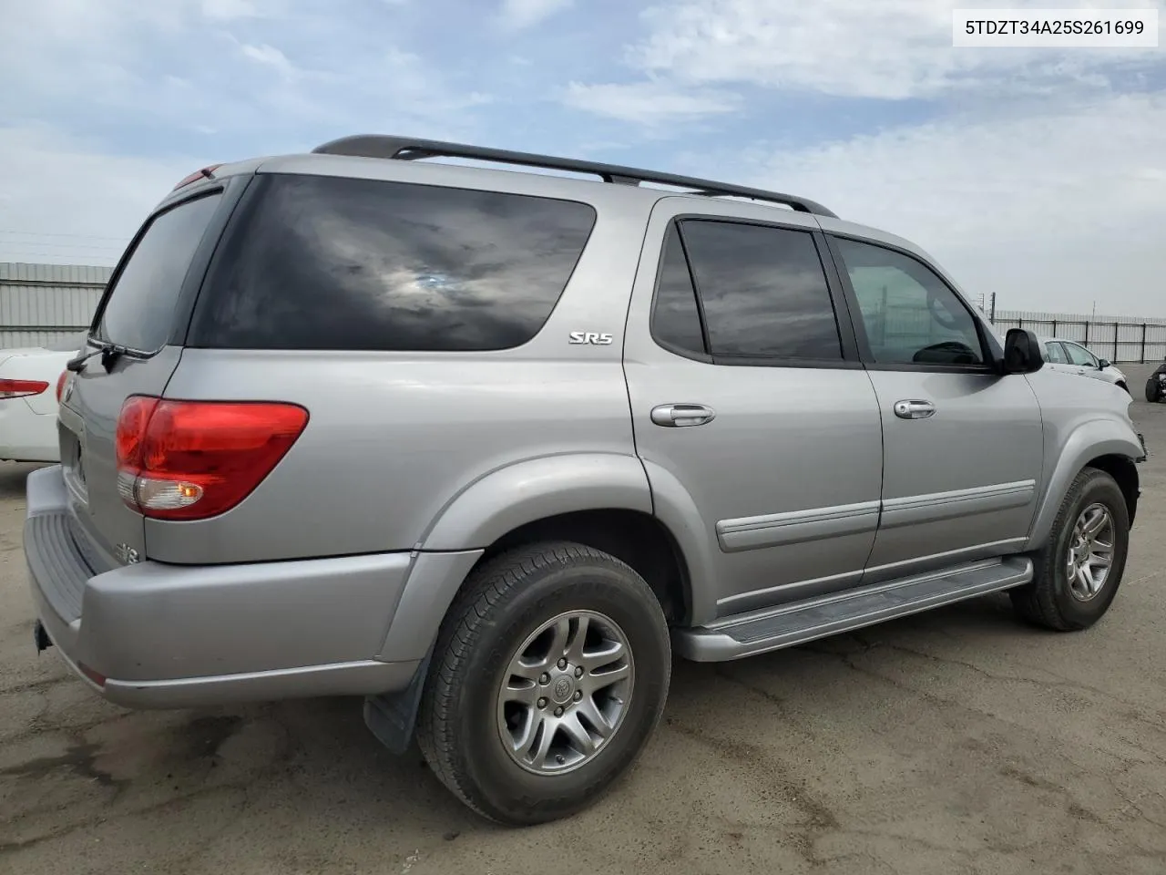 2005 Toyota Sequoia Sr5 VIN: 5TDZT34A25S261699 Lot: 72026534