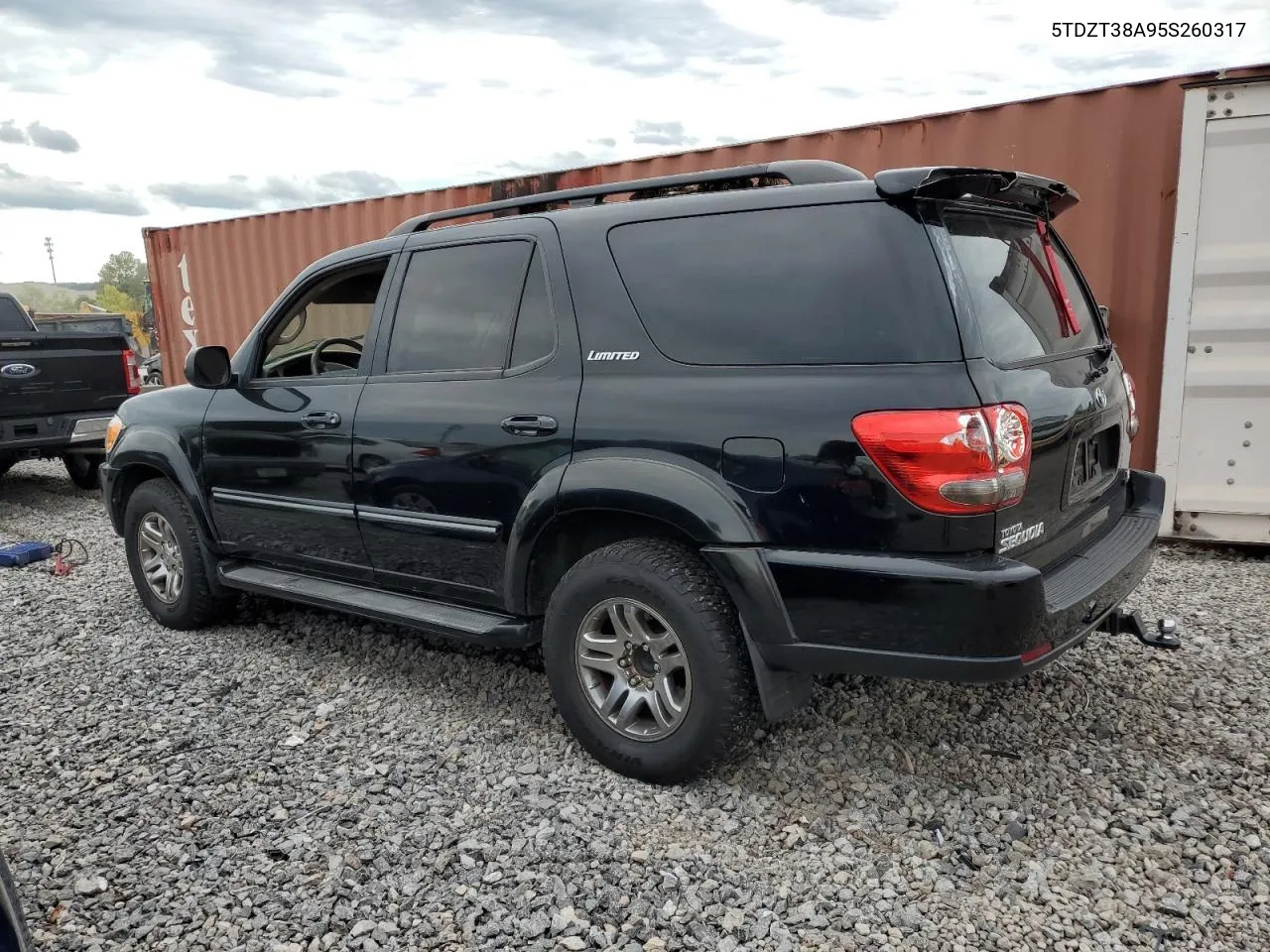 2005 Toyota Sequoia Limited VIN: 5TDZT38A95S260317 Lot: 72214444