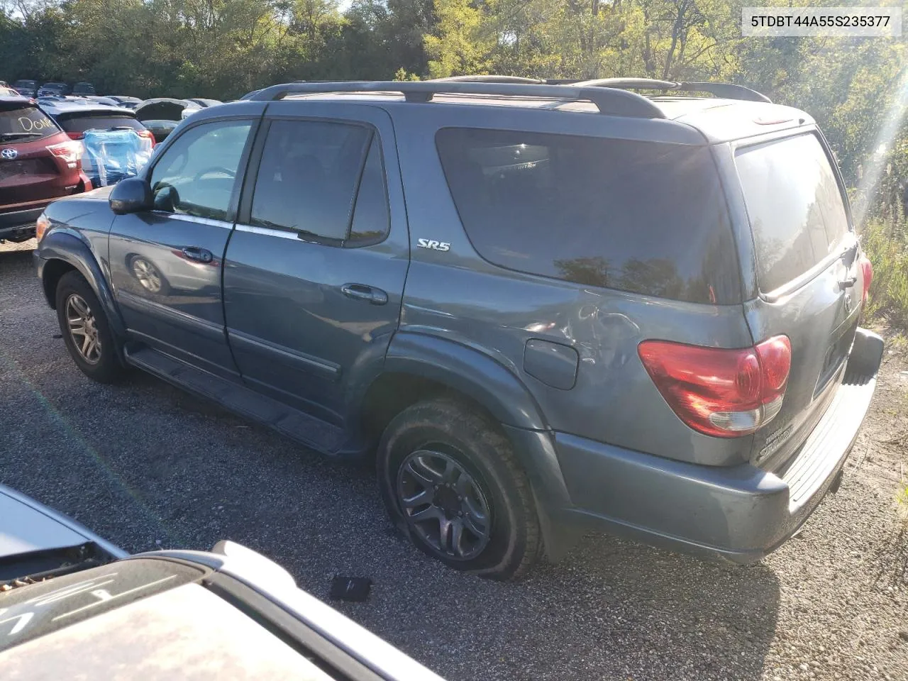 2005 Toyota Sequoia Sr5 VIN: 5TDBT44A55S235377 Lot: 73114004