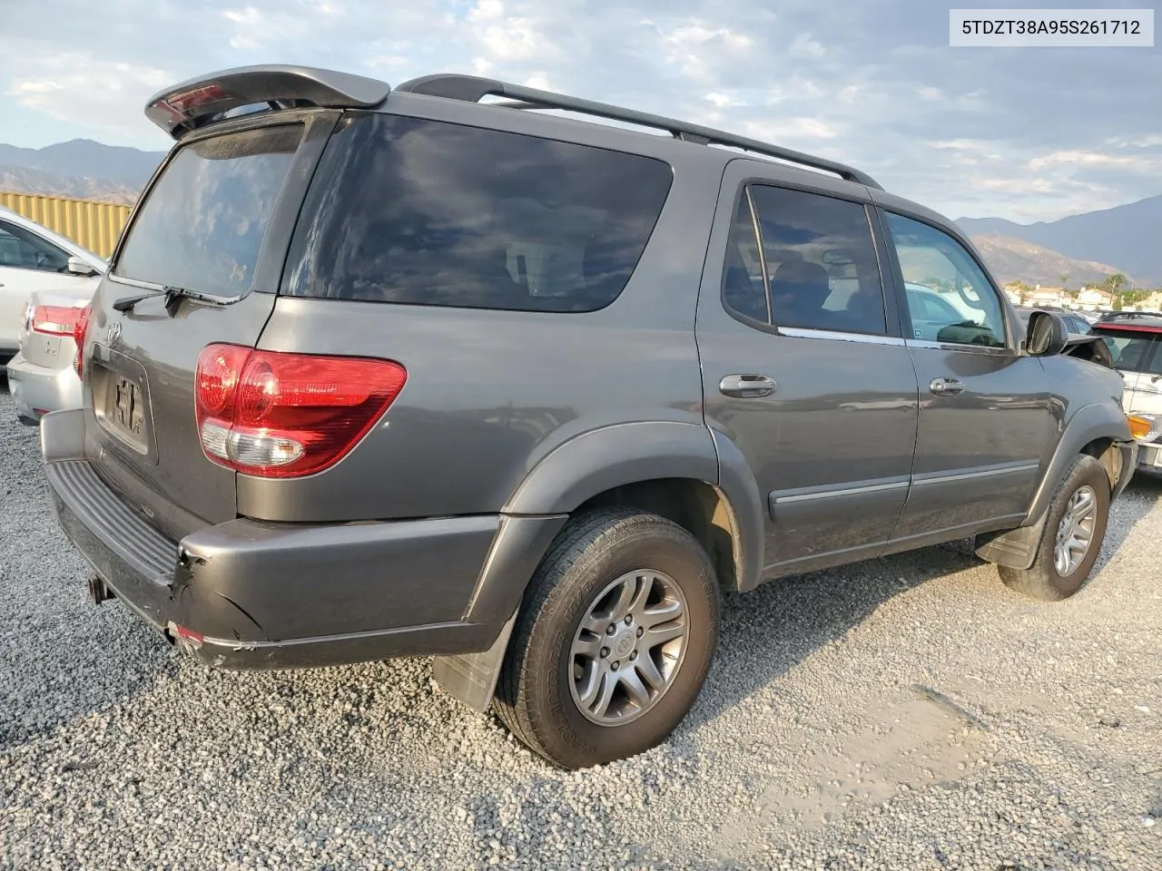 2005 Toyota Sequoia Limited VIN: 5TDZT38A95S261712 Lot: 73752184