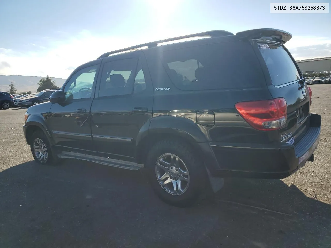 2005 Toyota Sequoia Limited VIN: 5TDZT38A75S258873 Lot: 74522704