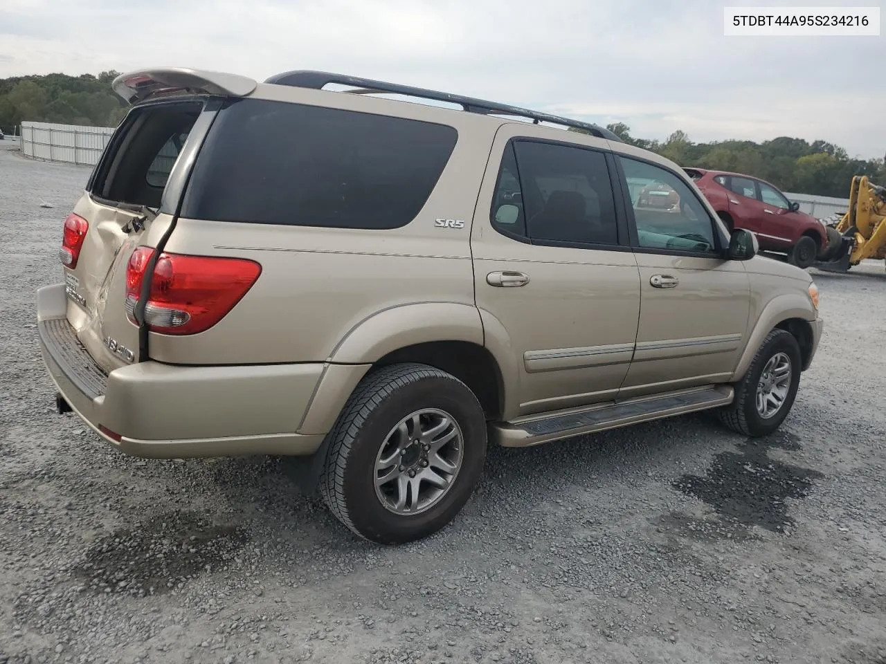 2005 Toyota Sequoia Sr5 VIN: 5TDBT44A95S234216 Lot: 74656614