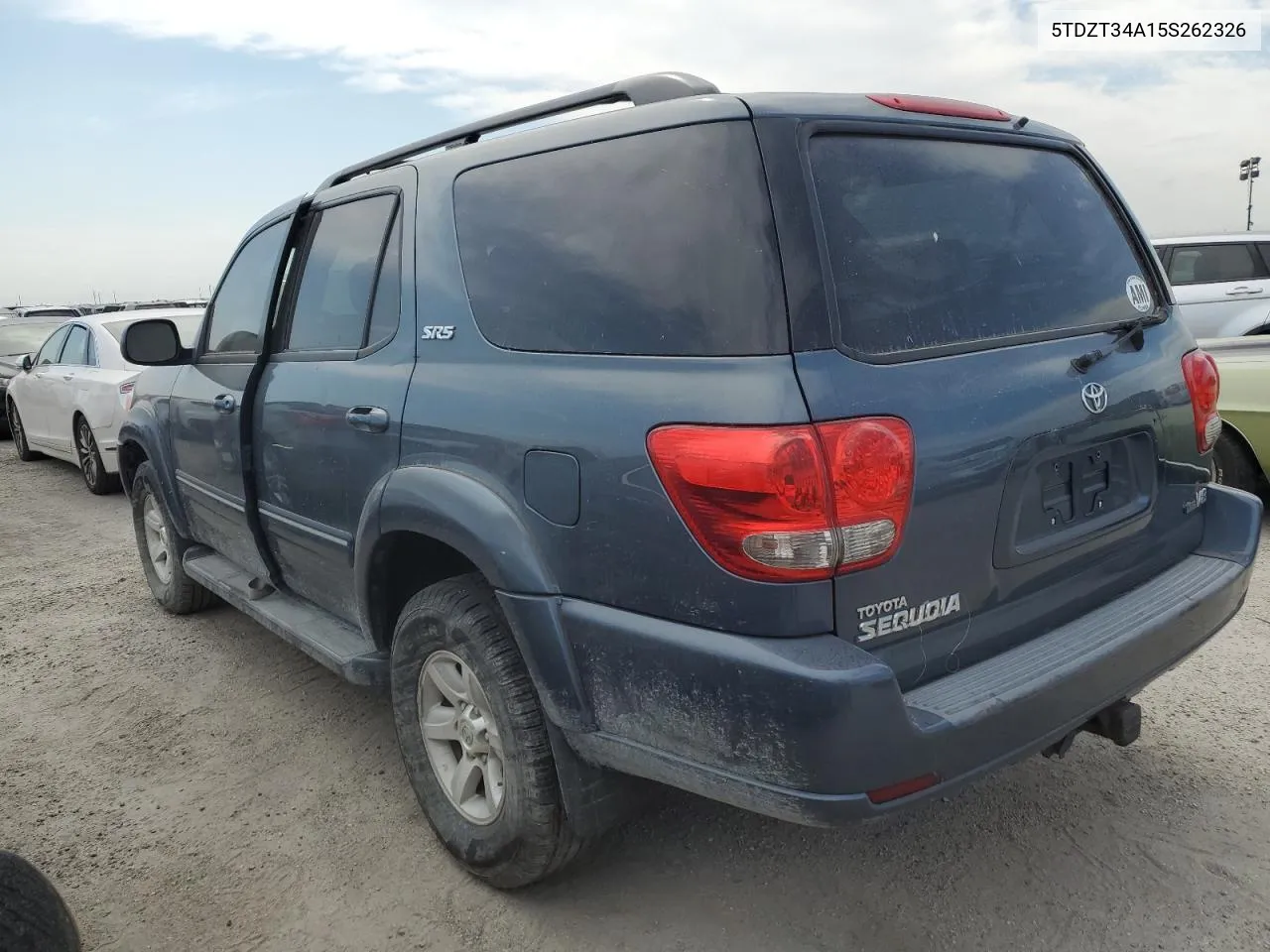 2005 Toyota Sequoia Sr5 VIN: 5TDZT34A15S262326 Lot: 75362654