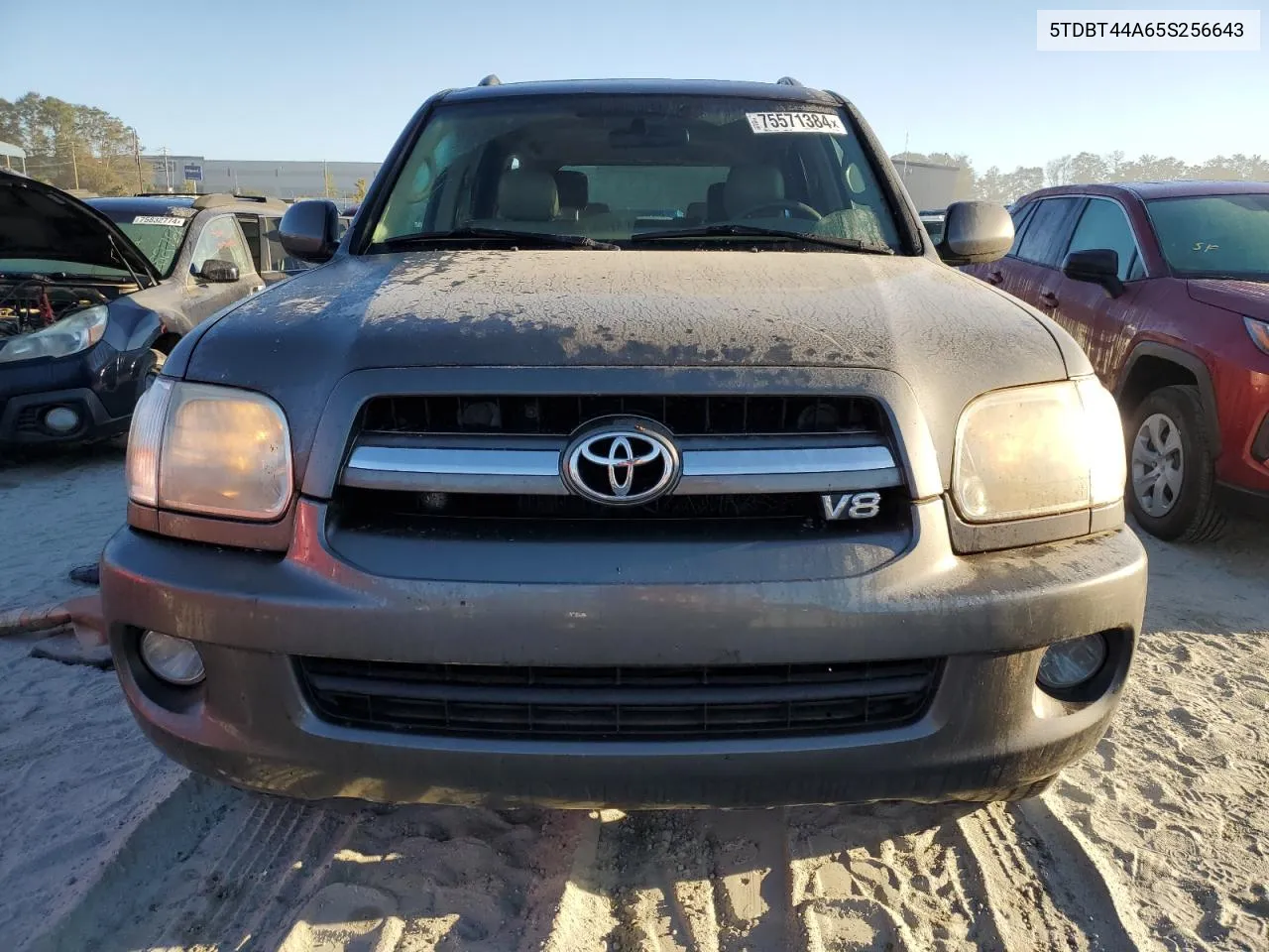 2005 Toyota Sequoia Sr5 VIN: 5TDBT44A65S256643 Lot: 75571384