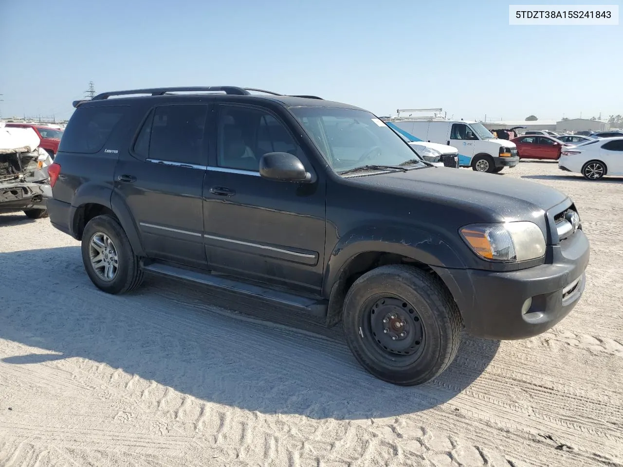 2005 Toyota Sequoia Limited VIN: 5TDZT38A15S241843 Lot: 75621304