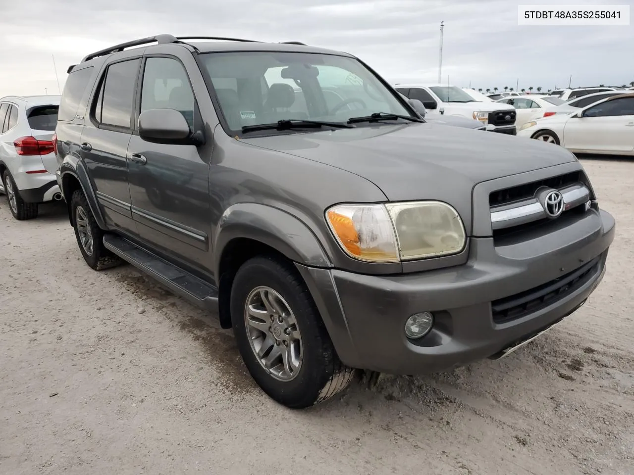 2005 Toyota Sequoia Limited VIN: 5TDBT48A35S255041 Lot: 75920264