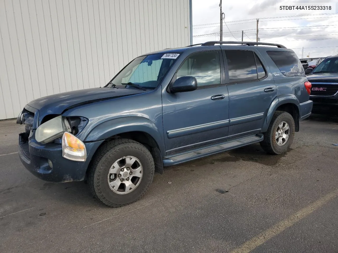 2005 Toyota Sequoia Sr5 VIN: 5TDBT44A15S233318 Lot: 76667334