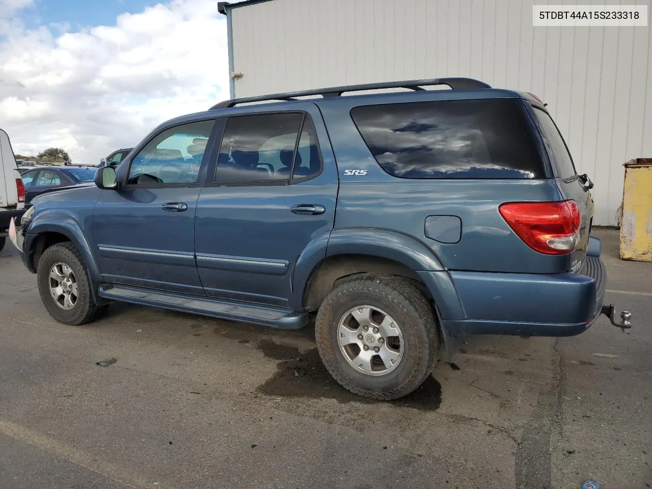 2005 Toyota Sequoia Sr5 VIN: 5TDBT44A15S233318 Lot: 76667334