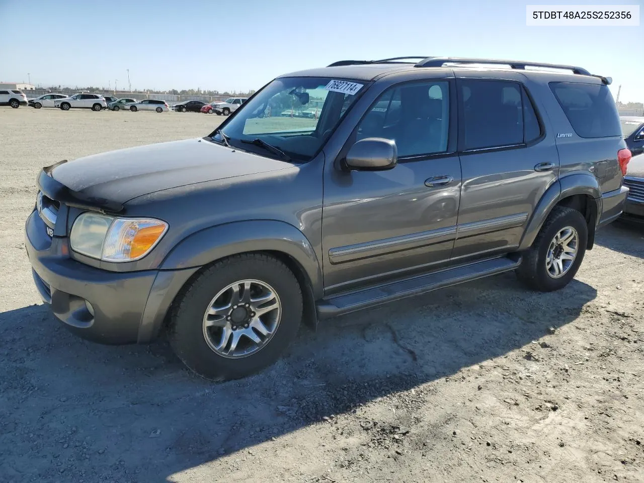 2005 Toyota Sequoia Limited VIN: 5TDBT48A25S252356 Lot: 76927114