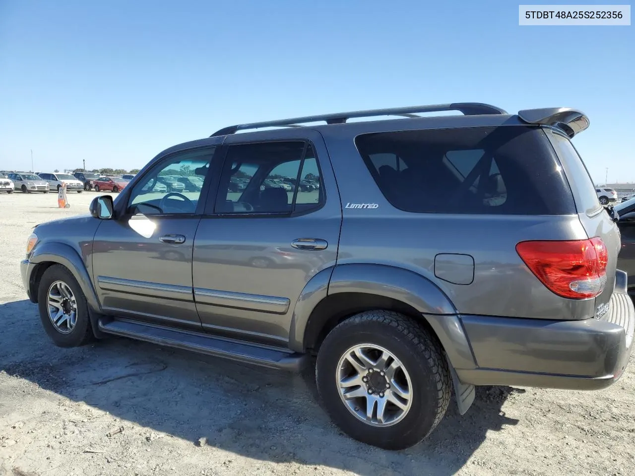 2005 Toyota Sequoia Limited VIN: 5TDBT48A25S252356 Lot: 76927114