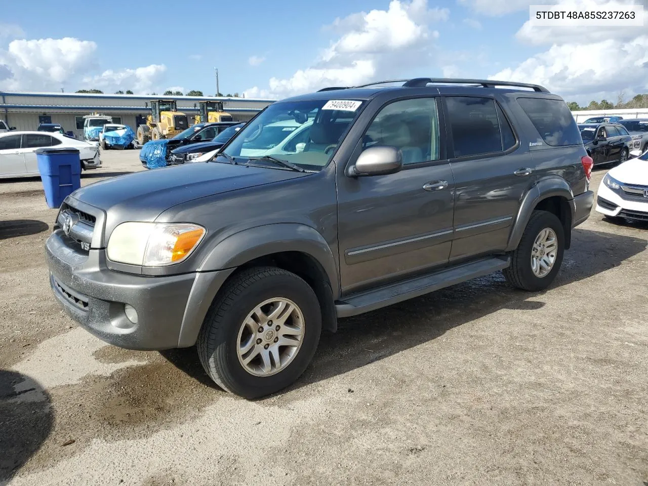 2005 Toyota Sequoia Limited VIN: 5TDBT48A85S237263 Lot: 79400904