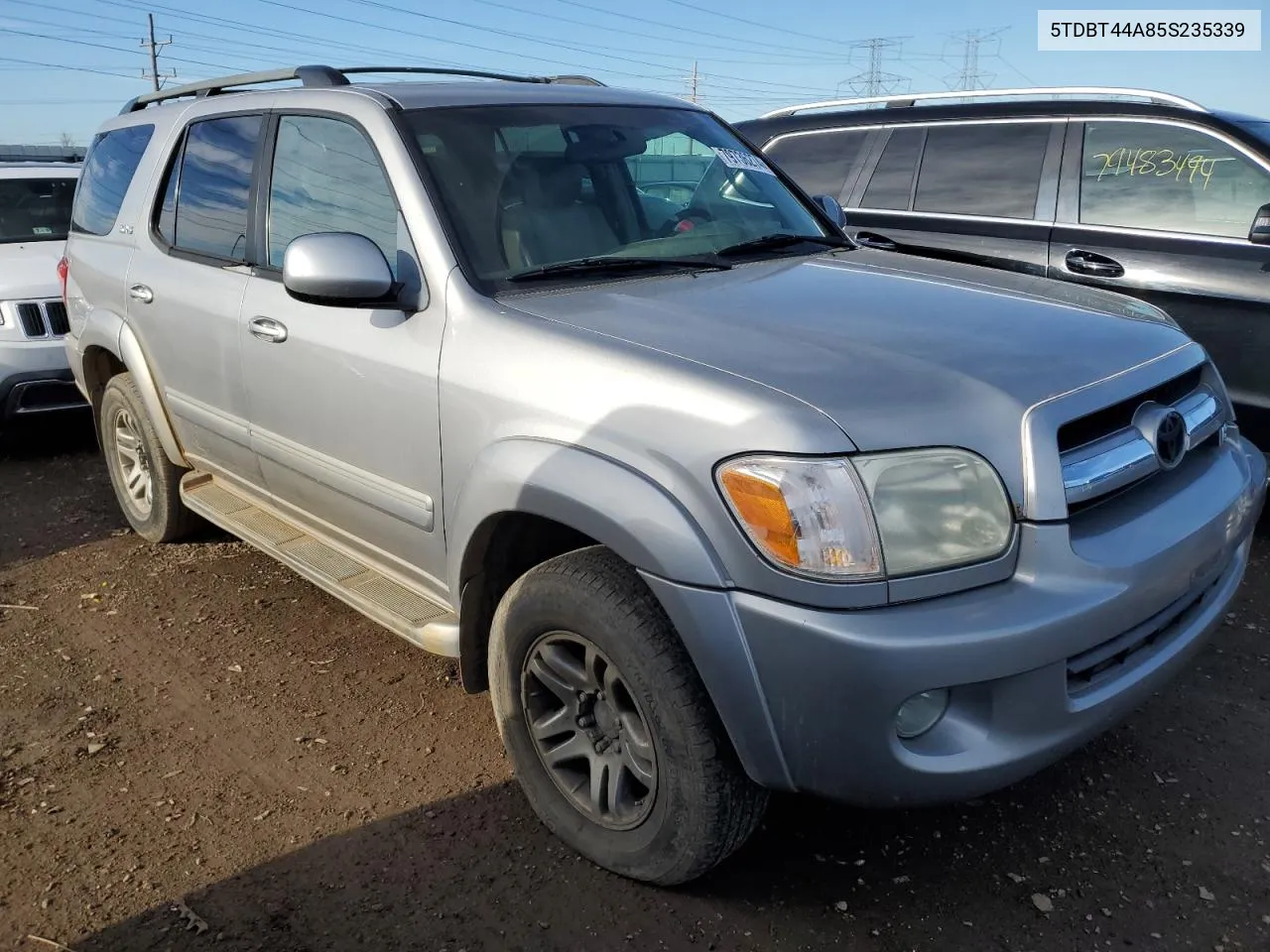 2005 Toyota Sequoia Sr5 VIN: 5TDBT44A85S235339 Lot: 79736274