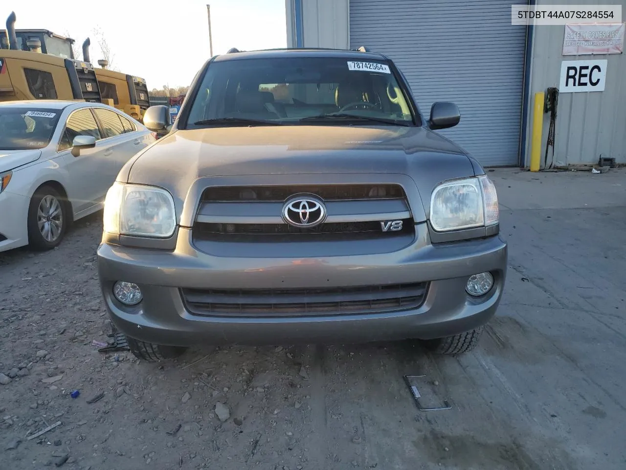 2007 Toyota Sequoia Sr5 VIN: 5TDBT44A07S284554 Lot: 78742564