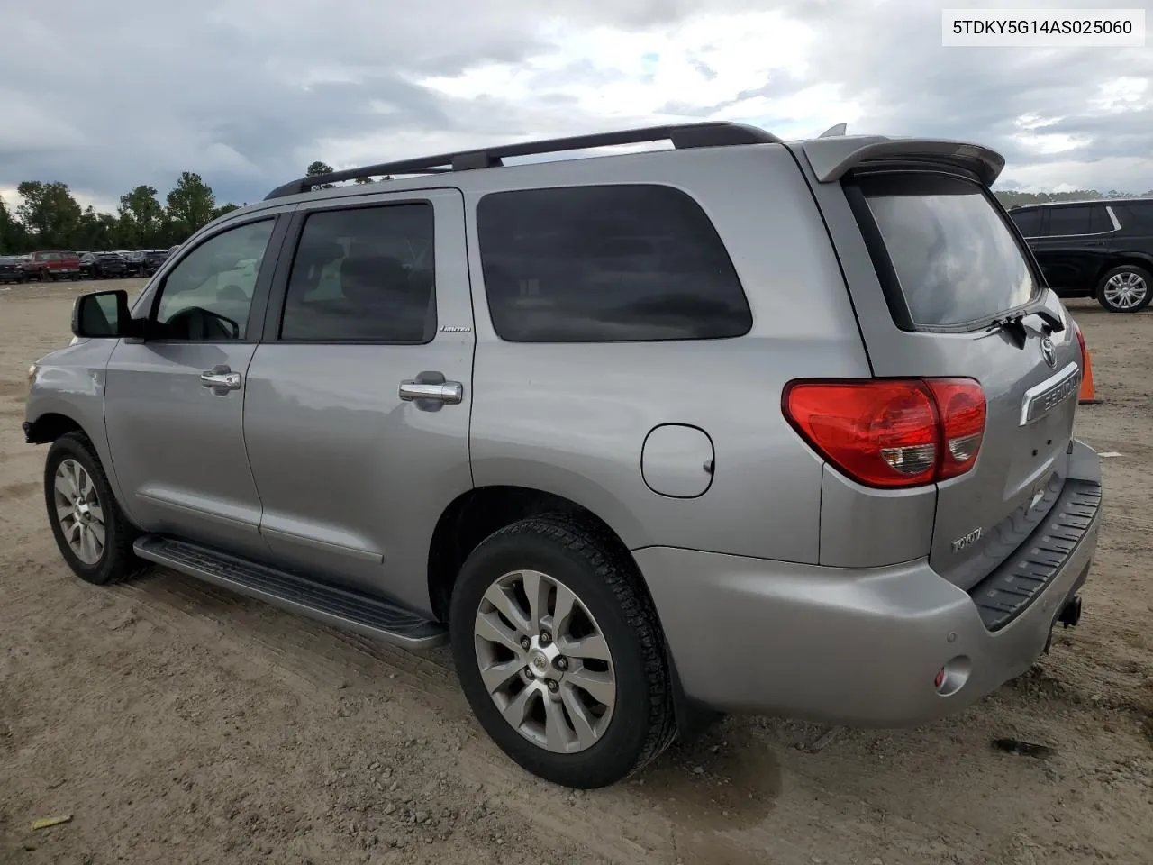 2010 Toyota Sequoia Limited VIN: 5TDKY5G14AS025060 Lot: 71376254