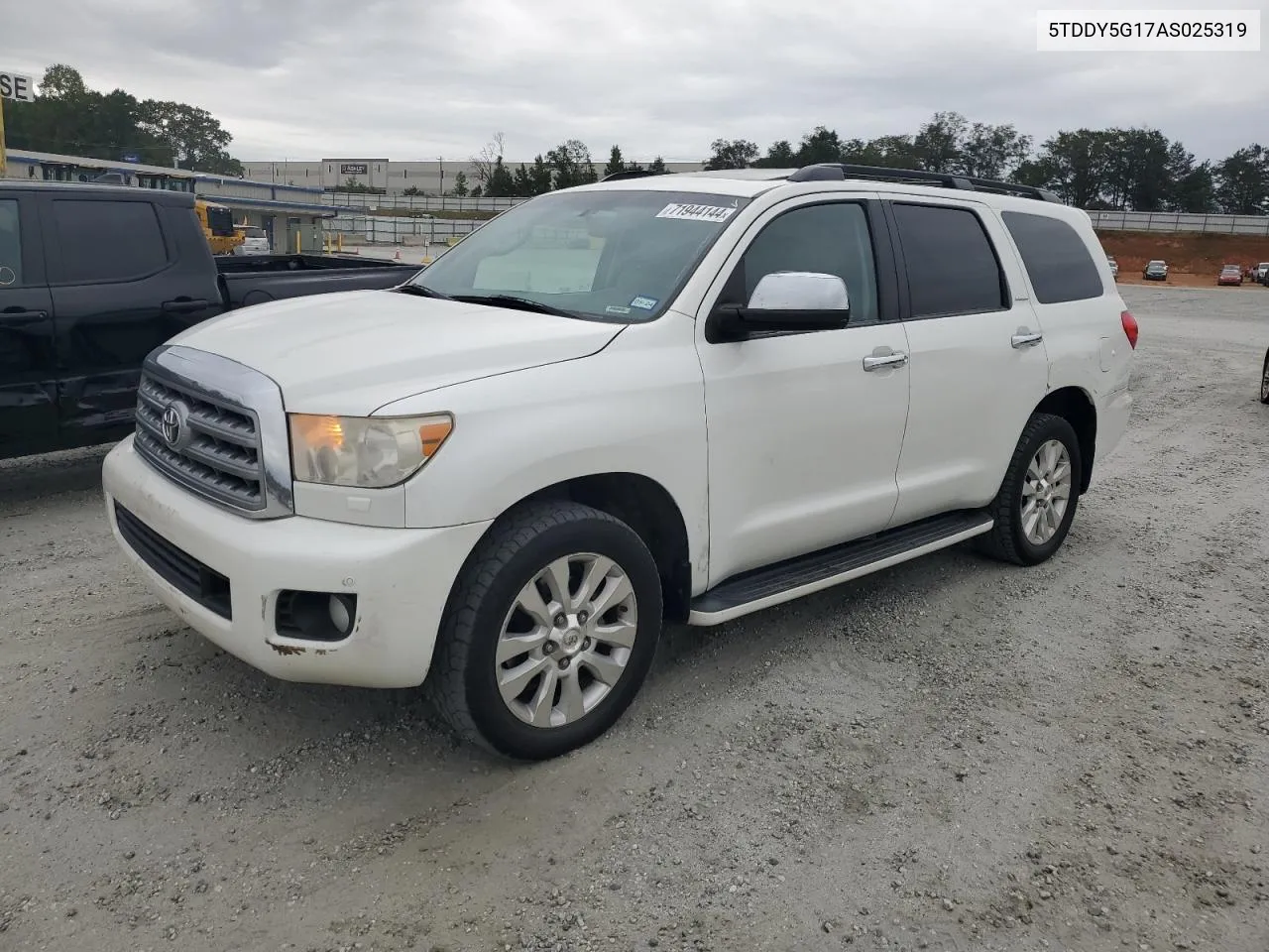 2010 Toyota Sequoia Platinum VIN: 5TDDY5G17AS025319 Lot: 71944144