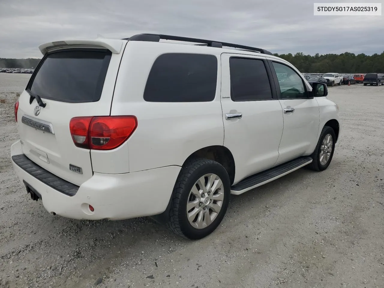 2010 Toyota Sequoia Platinum VIN: 5TDDY5G17AS025319 Lot: 71944144