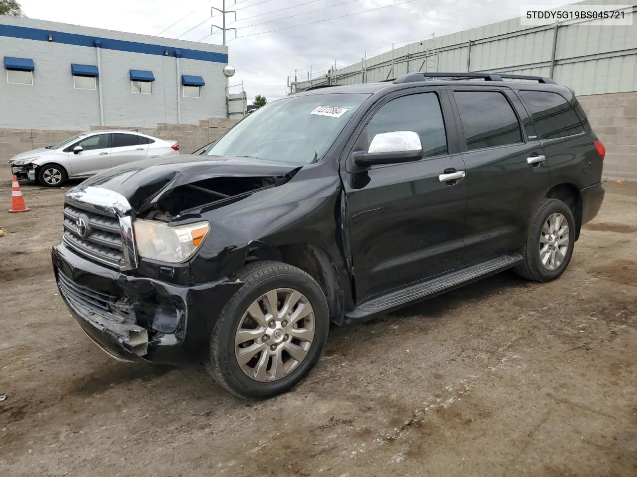 2011 Toyota Sequoia Platinum VIN: 5TDDY5G19BS045721 Lot: 72272864