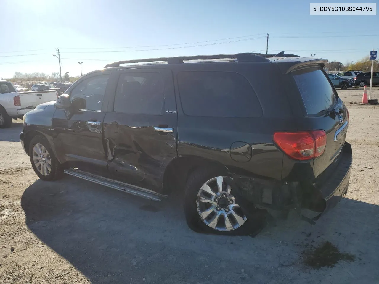 2011 Toyota Sequoia Platinum VIN: 5TDDY5G10BS044795 Lot: 80094634