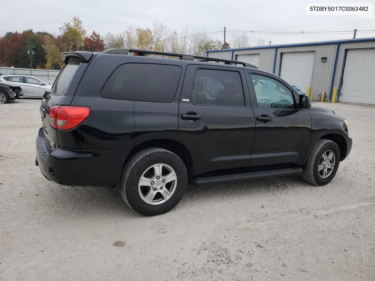 5TDBY5G17CS063482 2012 Toyota Sequoia Sr5