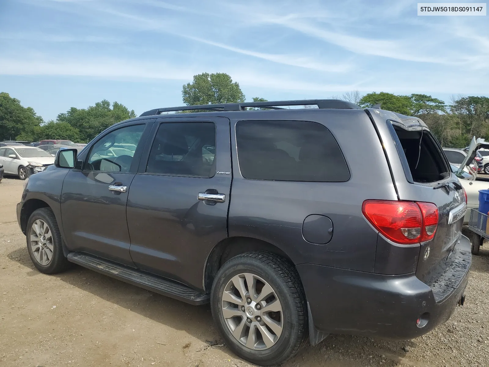 2013 Toyota Sequoia Limited VIN: 5TDJW5G18DS091147 Lot: 68302514